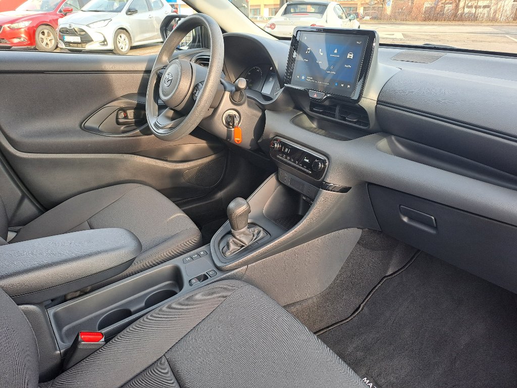Mazda 2 Hybrid