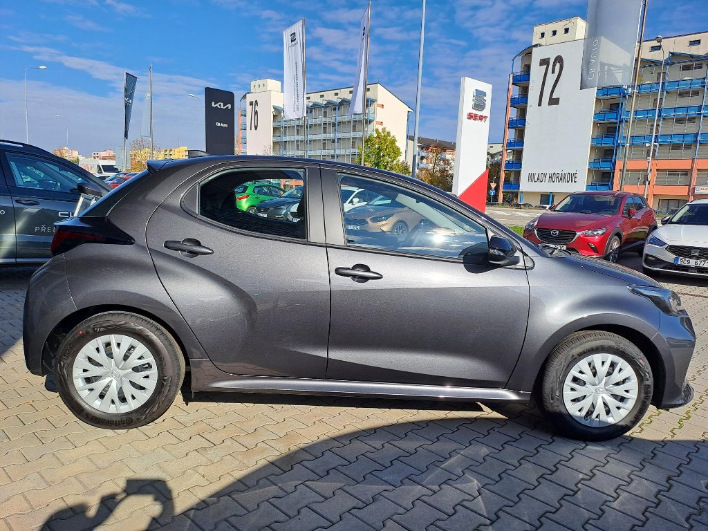 Mazda 2 Hybrid