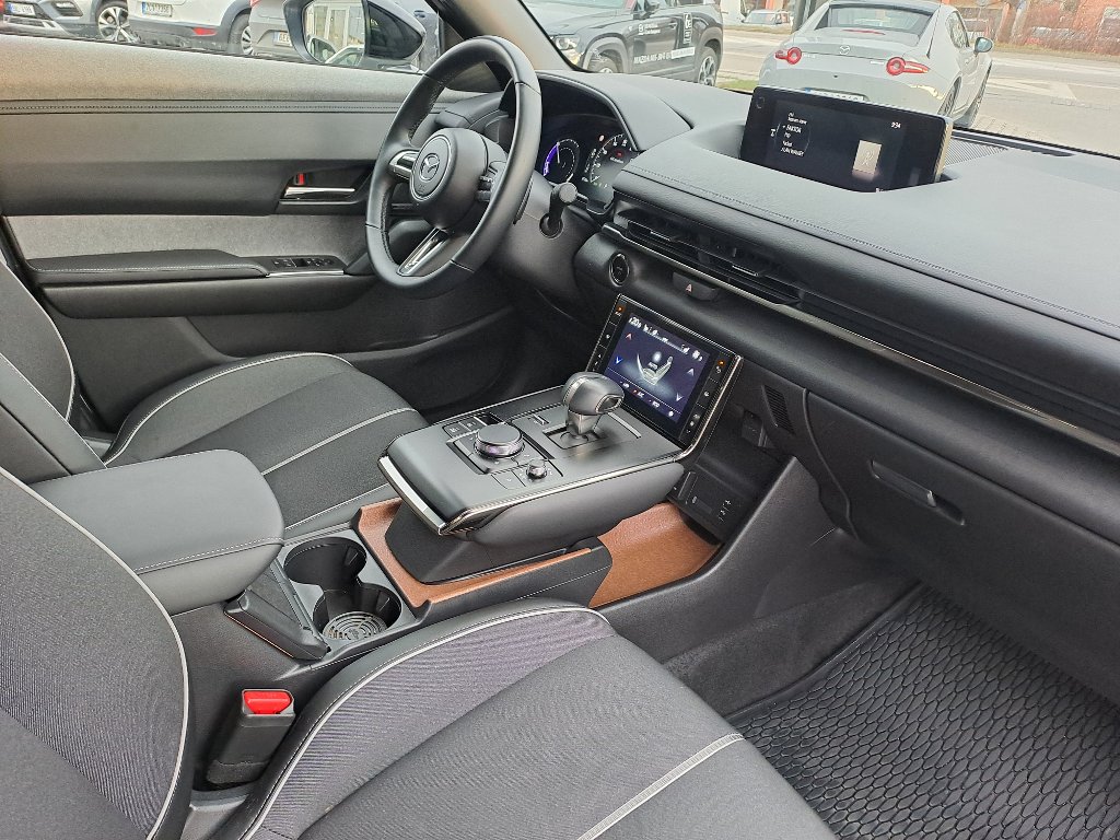 Mazda MX-30
