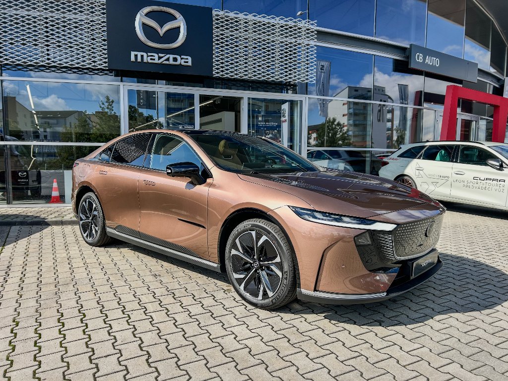Mazda 6e