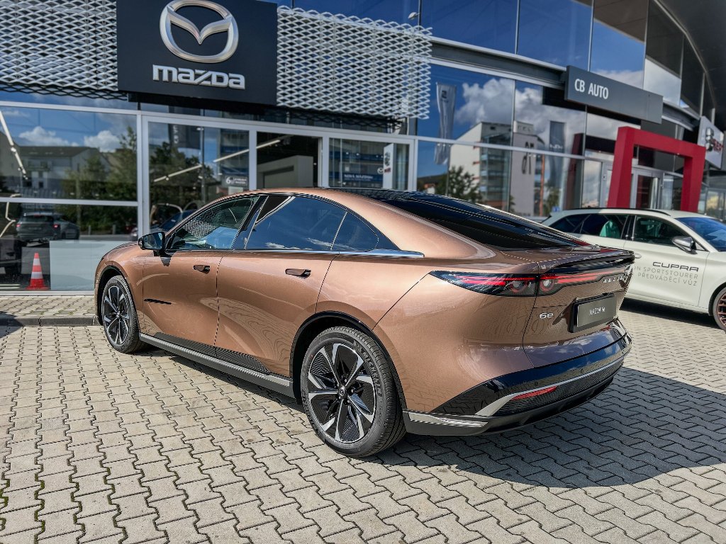 Mazda 6e