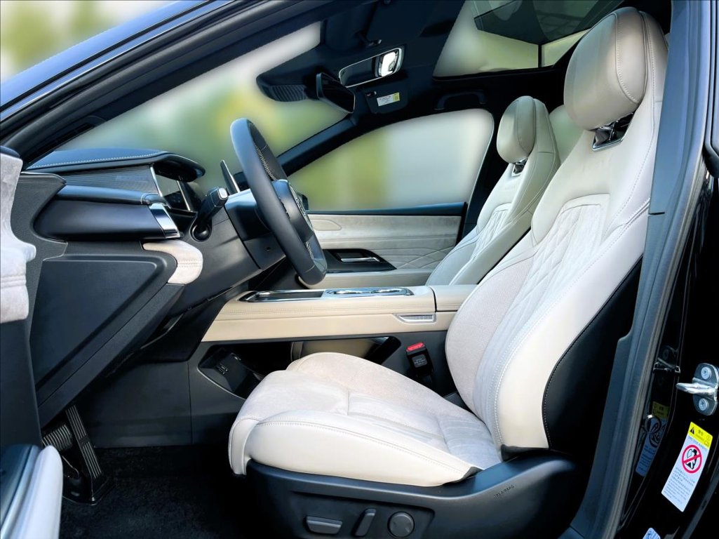 Mazda 6e