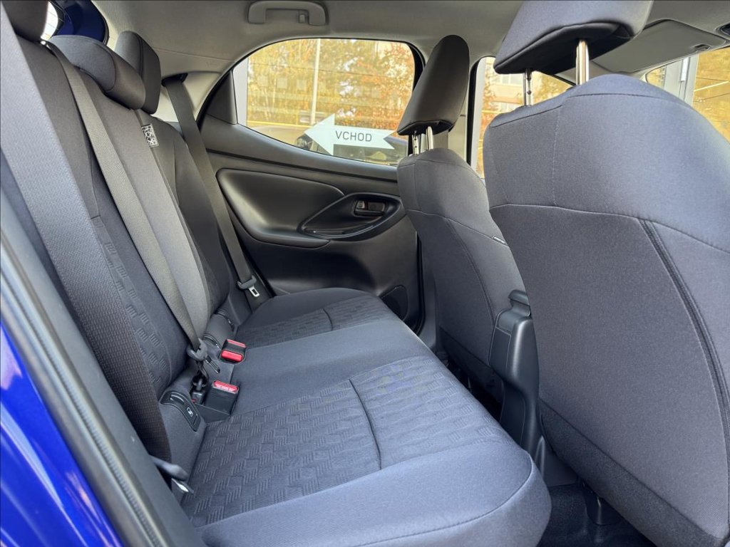 Mazda 2 Hybrid