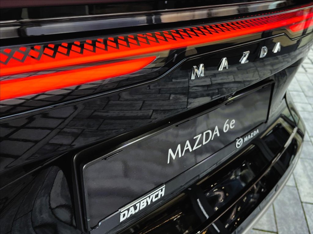 Mazda 6e