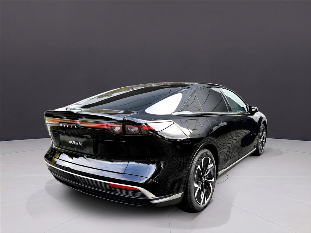 Mazda 6e