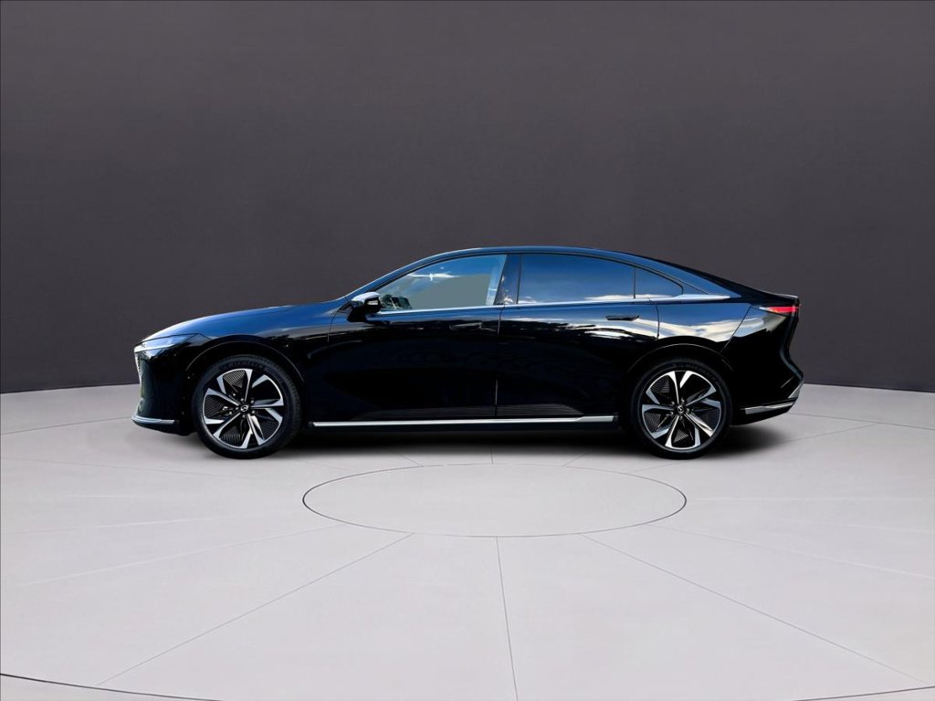 Mazda 6e