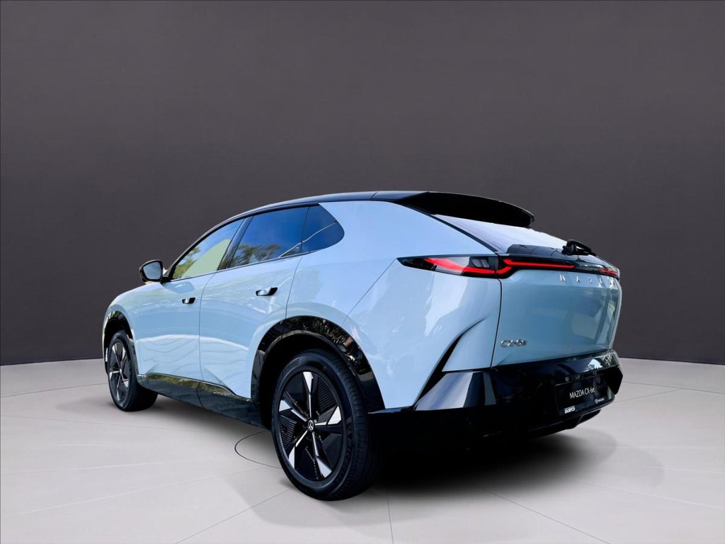 Mazda CX-6e