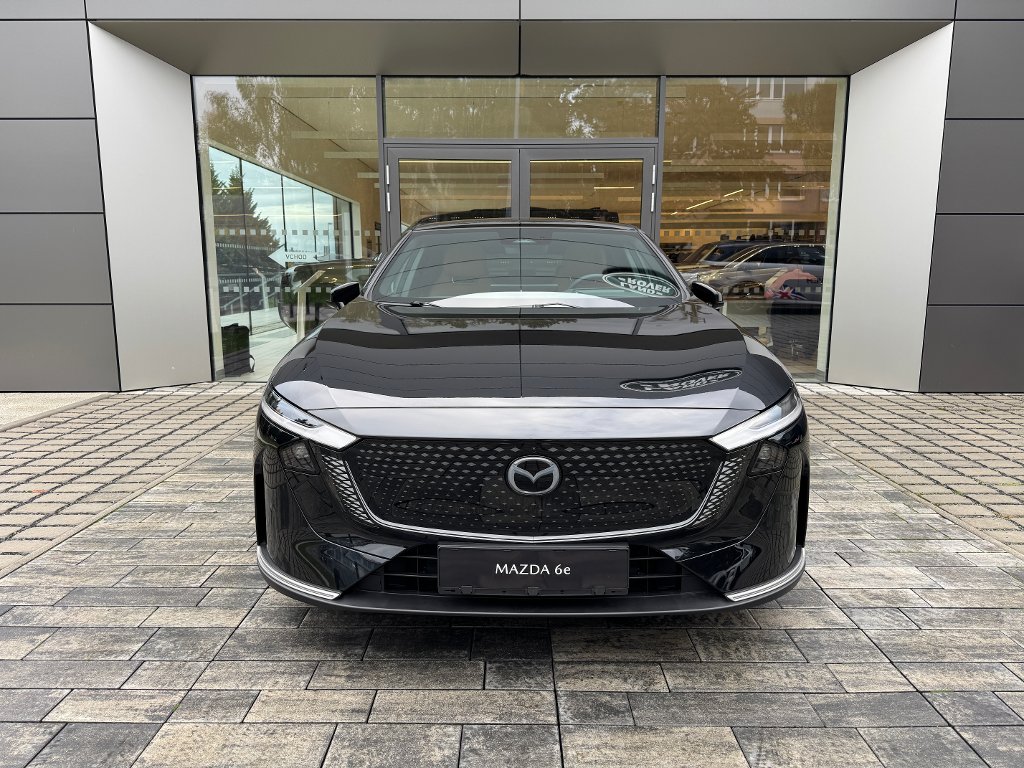 Mazda 6e