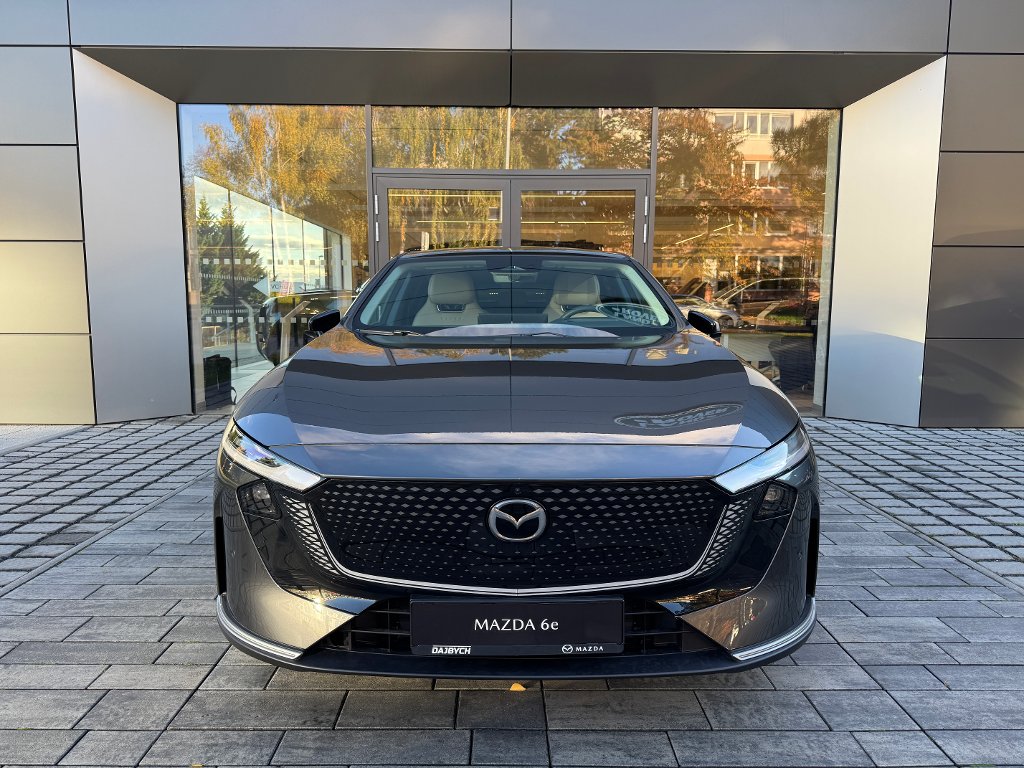 Mazda 6e