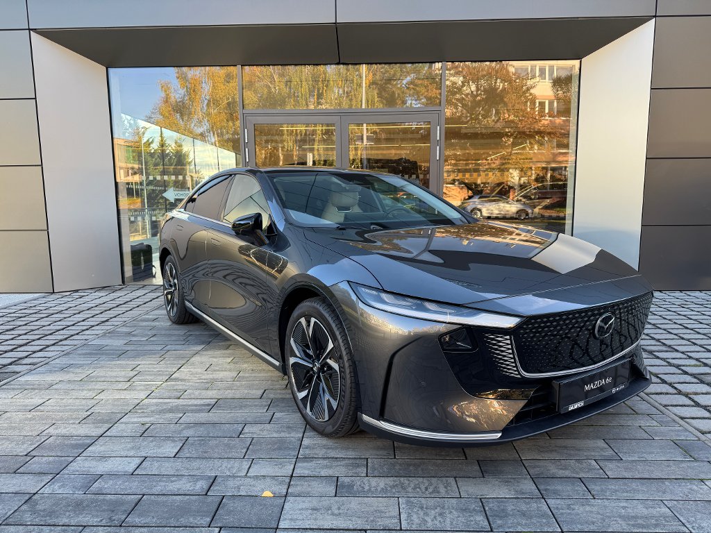 Mazda 6e