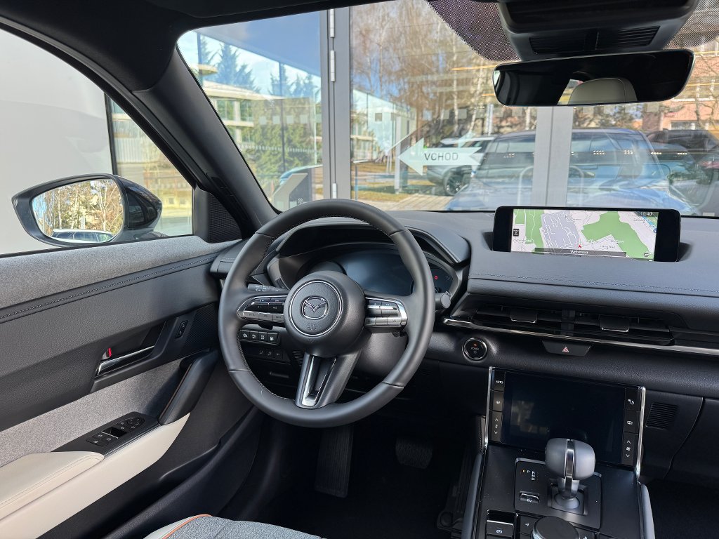Mazda MX-30 R-EV