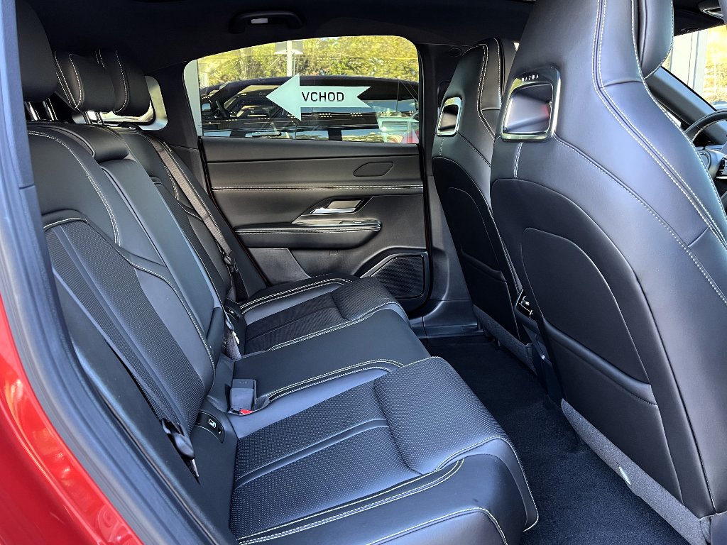 Mazda 6e