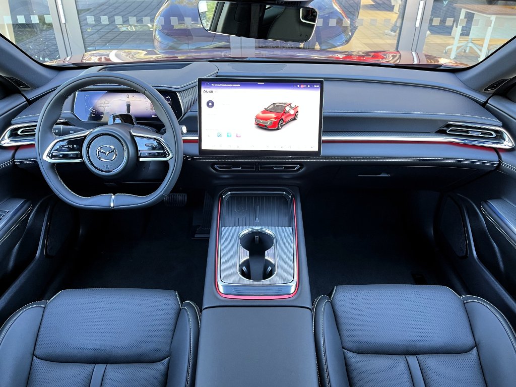 Mazda 6e