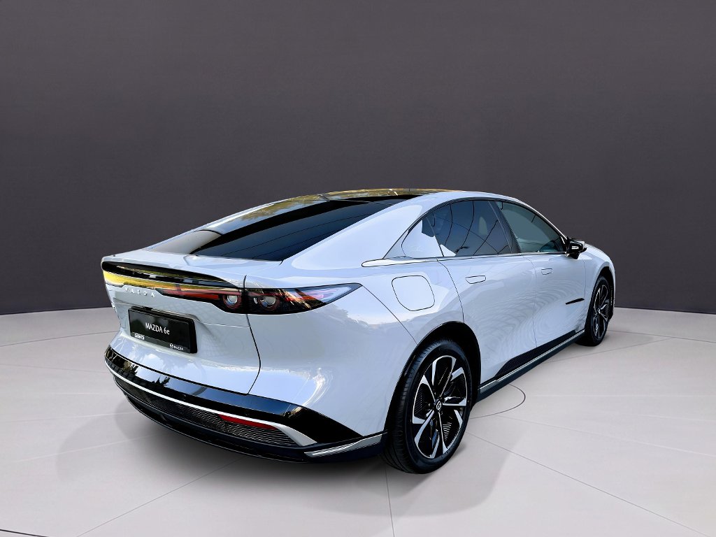 Mazda 6e