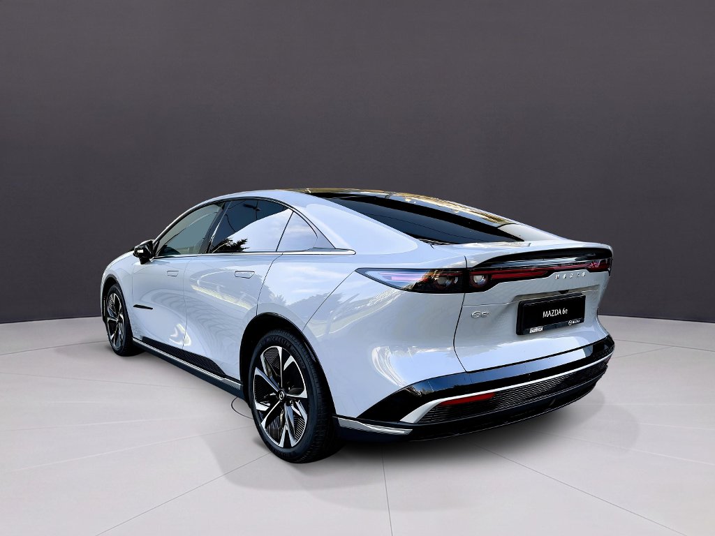 Mazda 6e