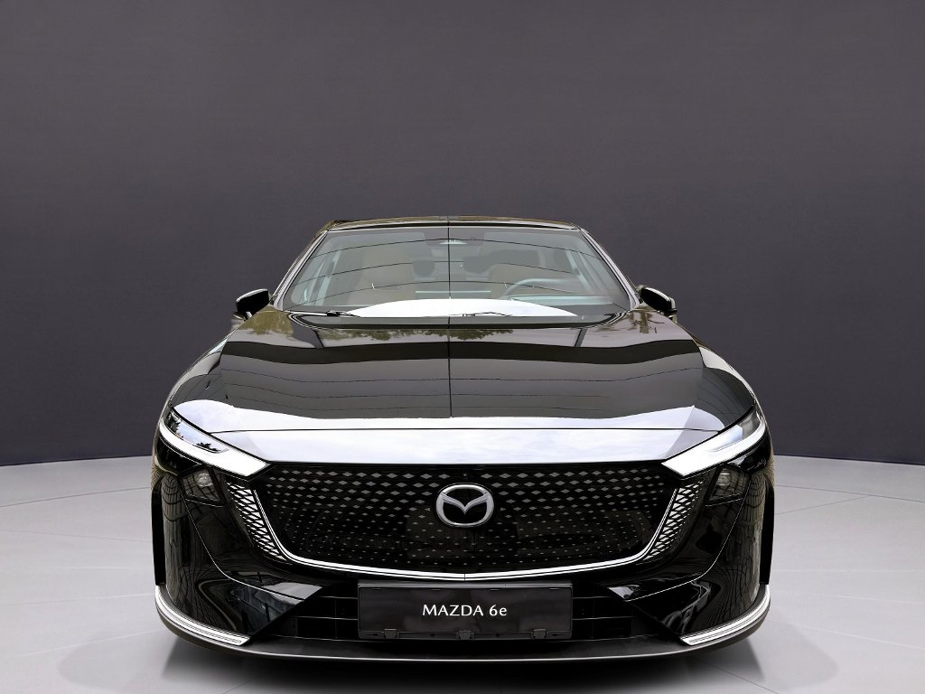 Mazda 6e