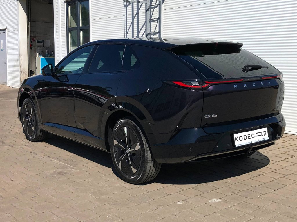 Mazda CX-6e