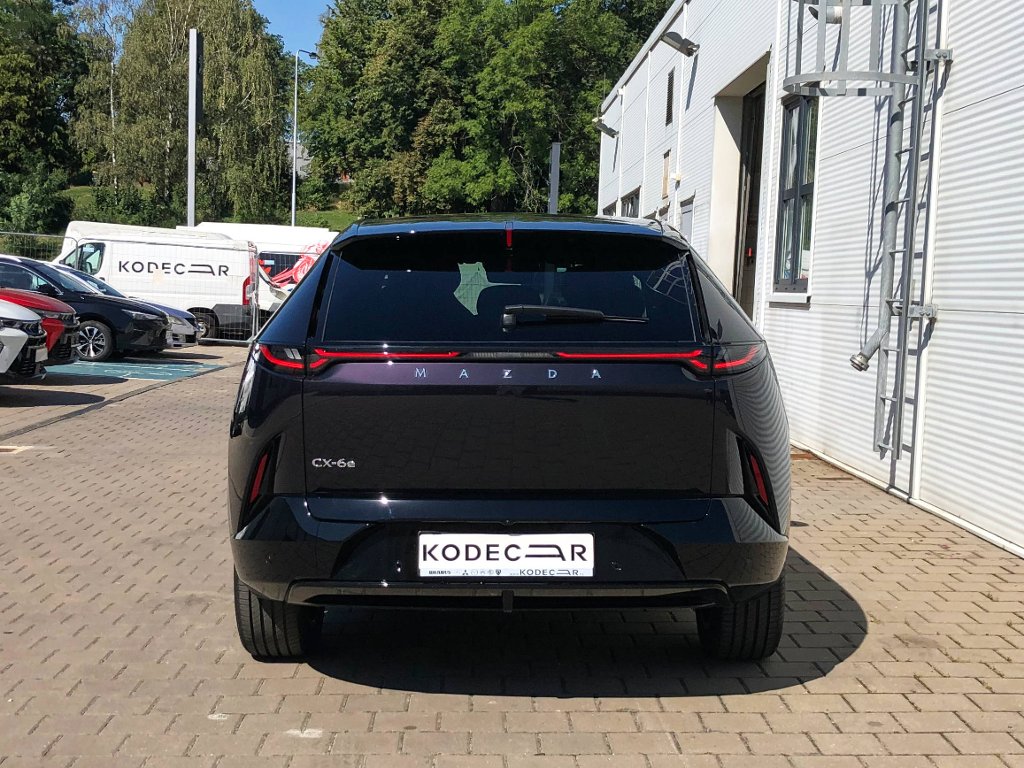 Mazda CX-6e