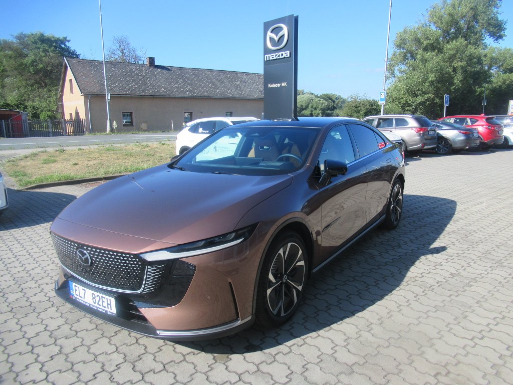 Mazda 6e