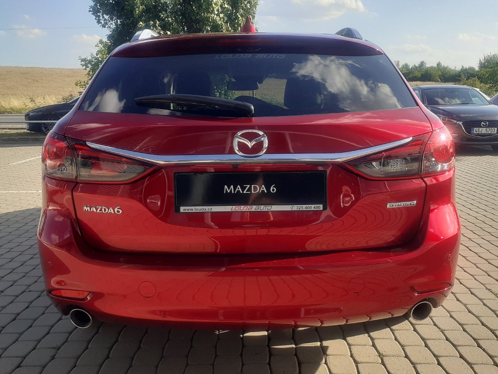 Mazda 6