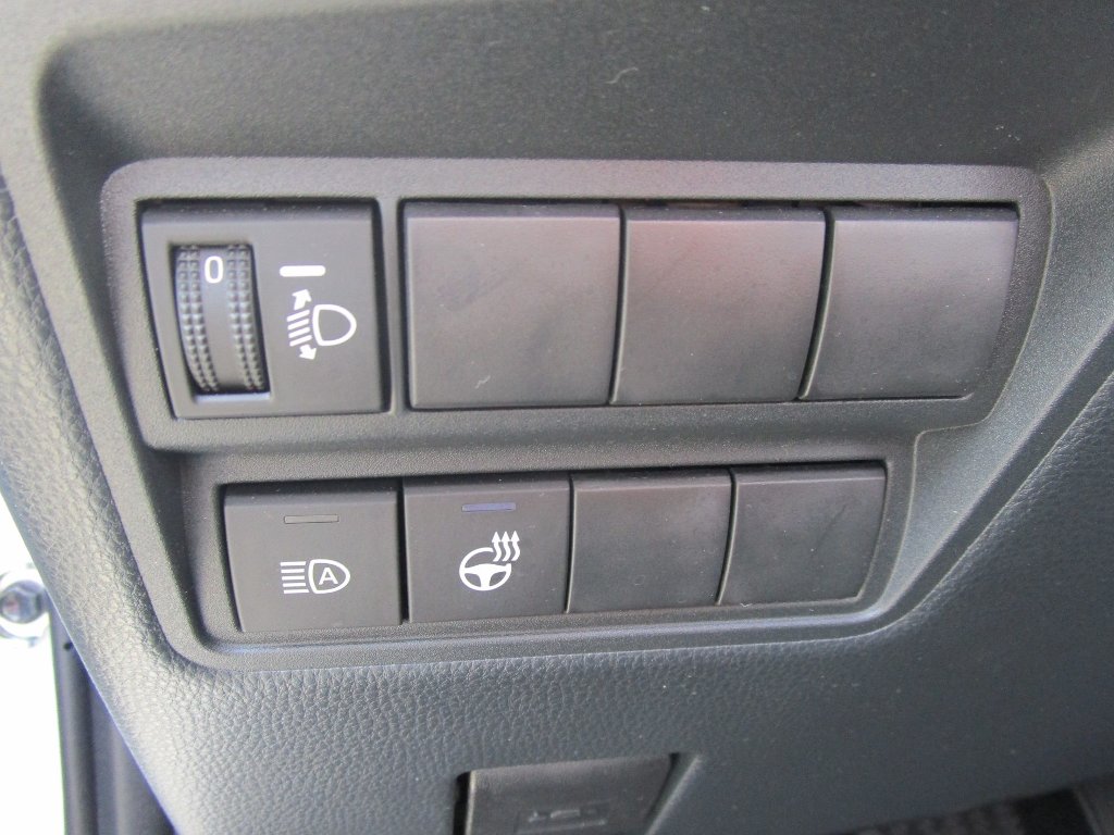 Mazda 2 Hybrid