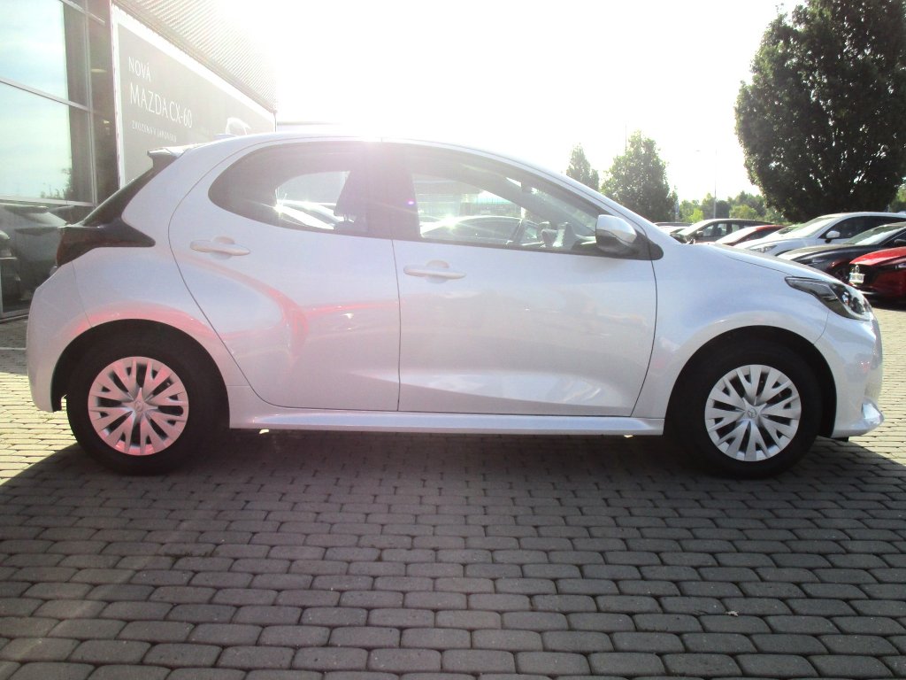 Mazda 2 Hybrid