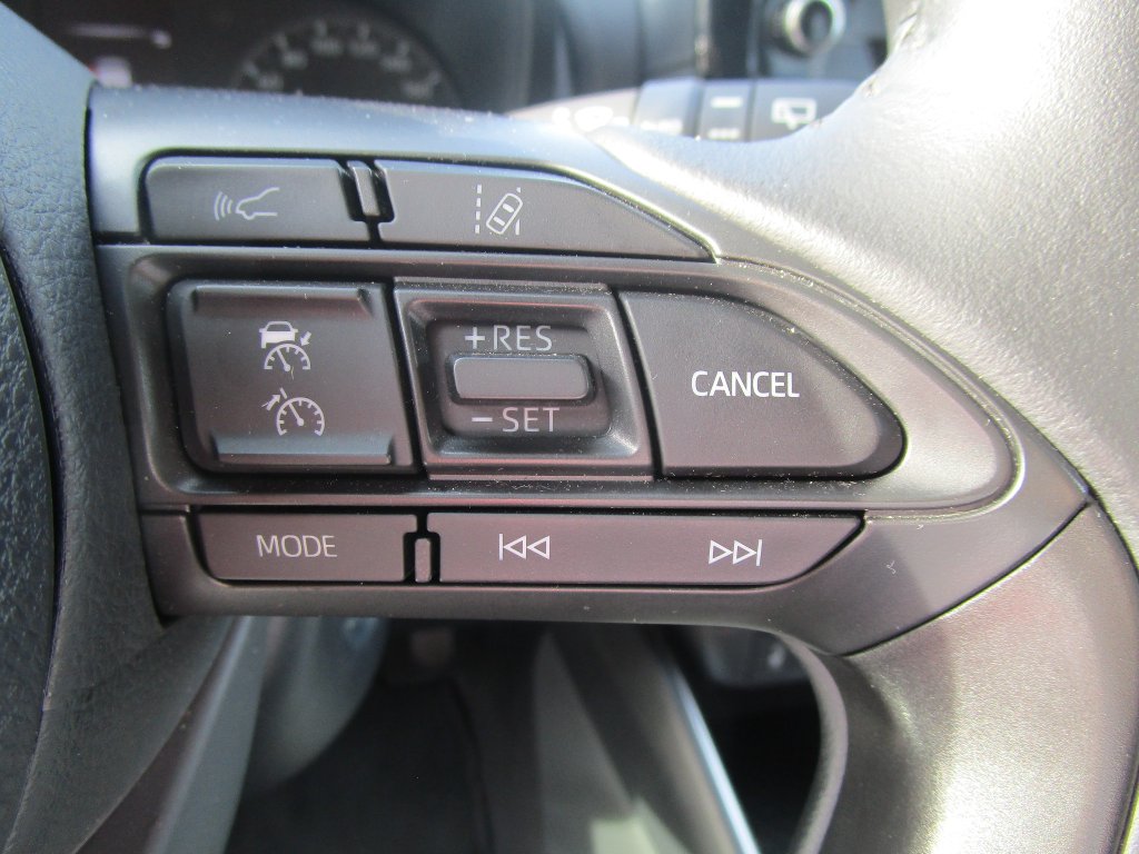 Mazda 2 Hybrid