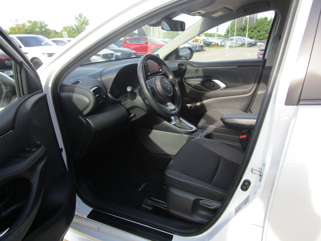 Mazda 2 Hybrid