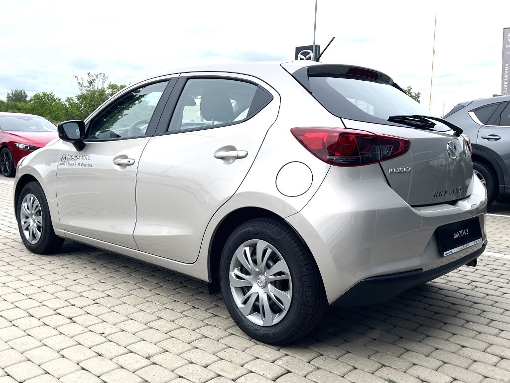 Mazda 2