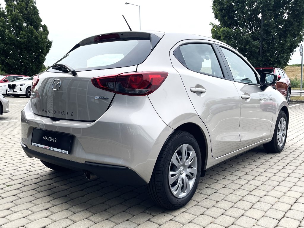 Mazda 2