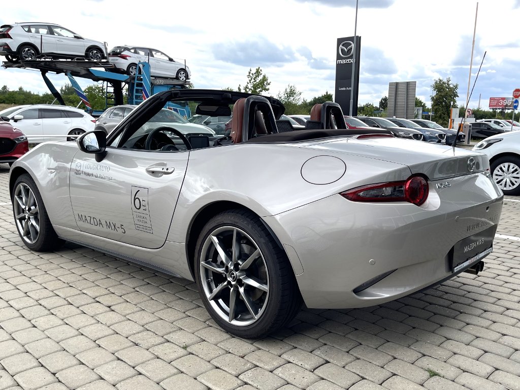 Mazda MX-5