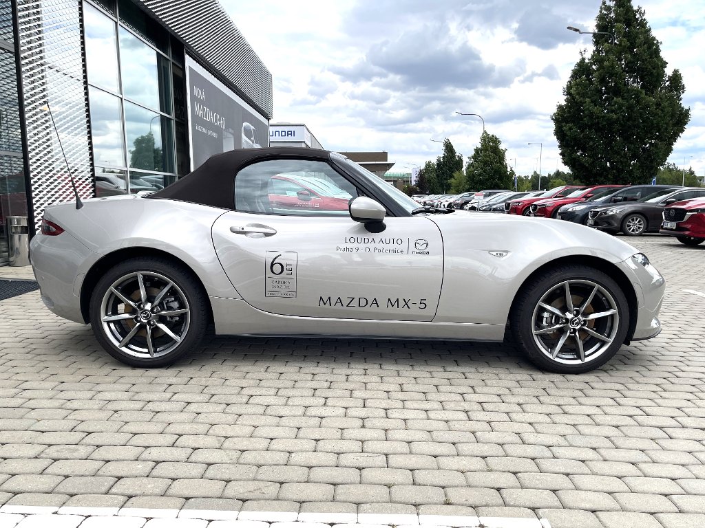 Mazda MX-5