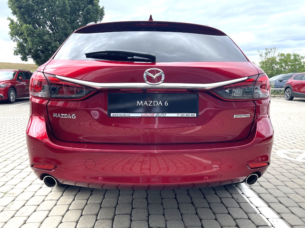 Mazda 6