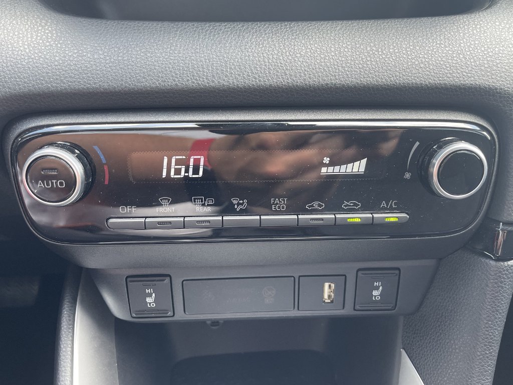 Mazda 2 Hybrid