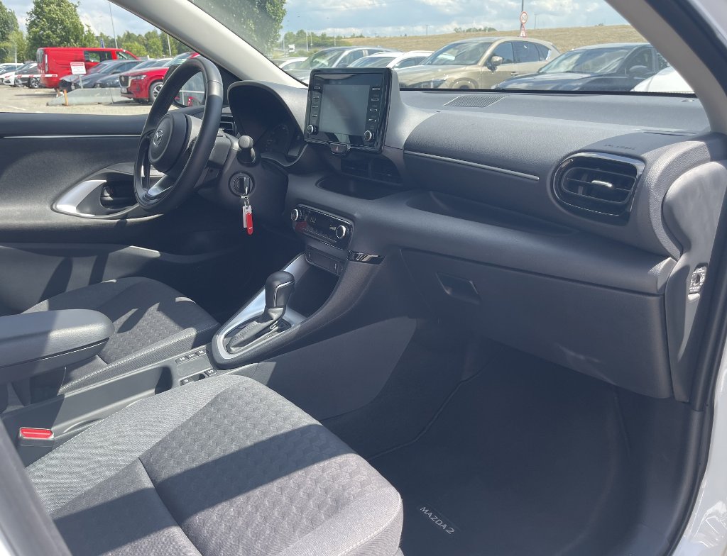 Mazda 2 Hybrid