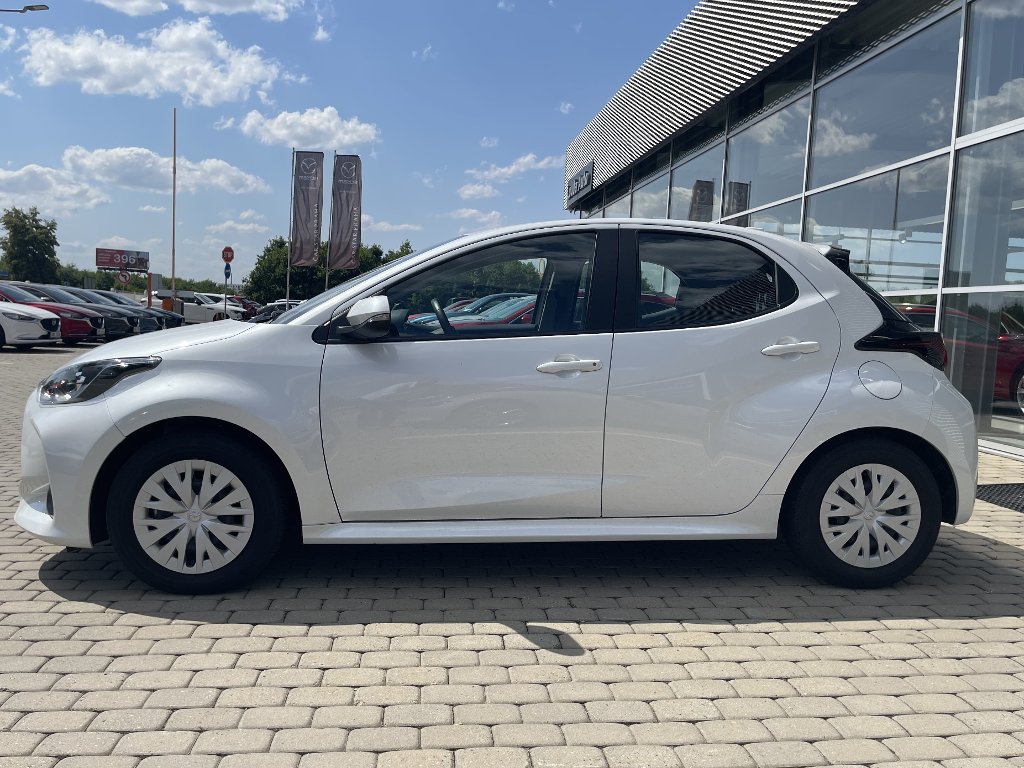 Mazda 2 Hybrid