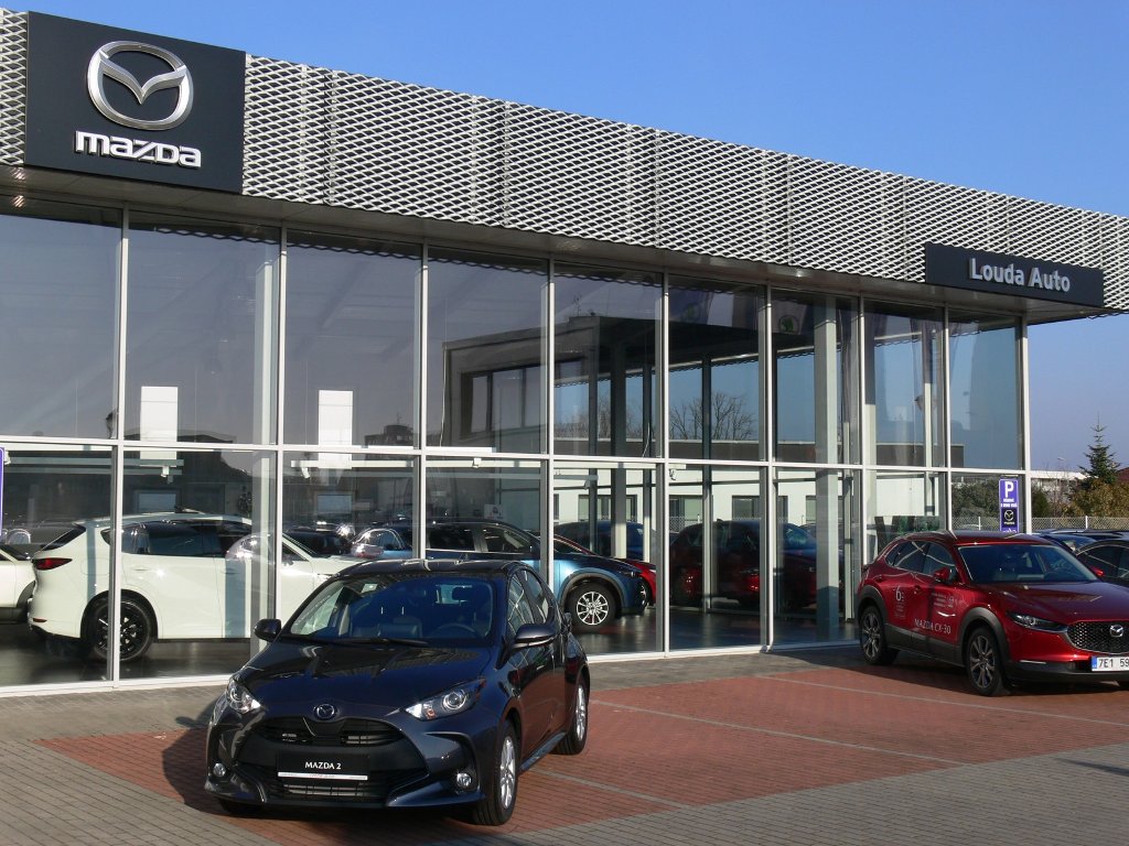 Mazda 2 Hybrid