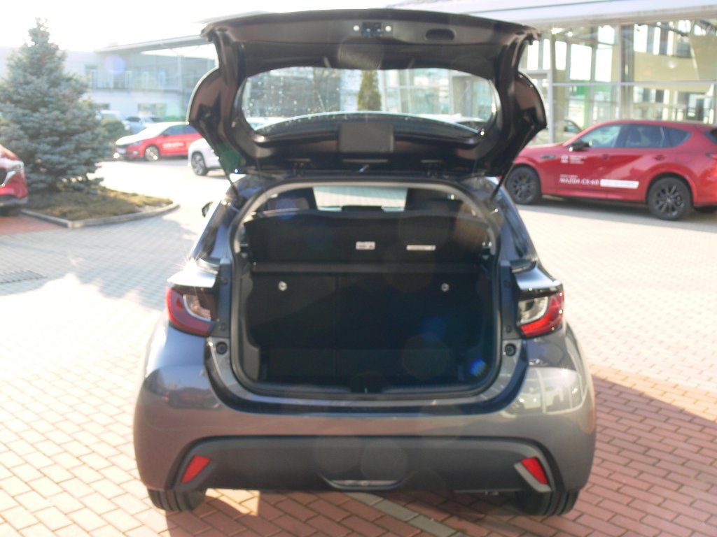 Mazda 2 Hybrid