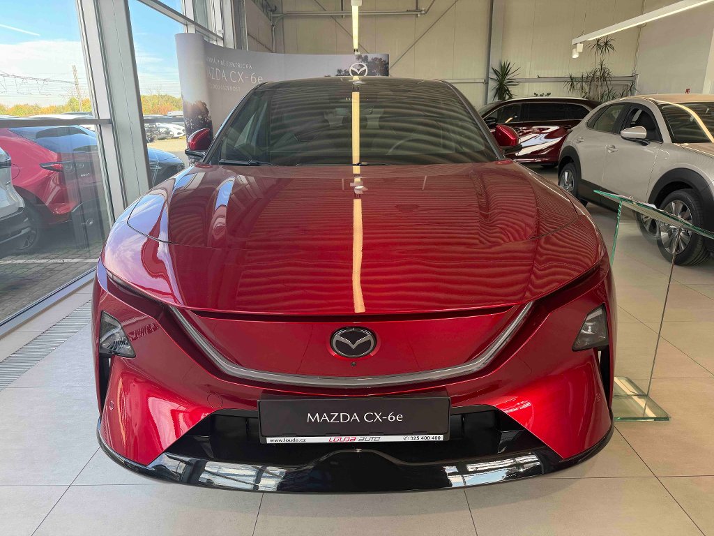 Mazda CX-6e
