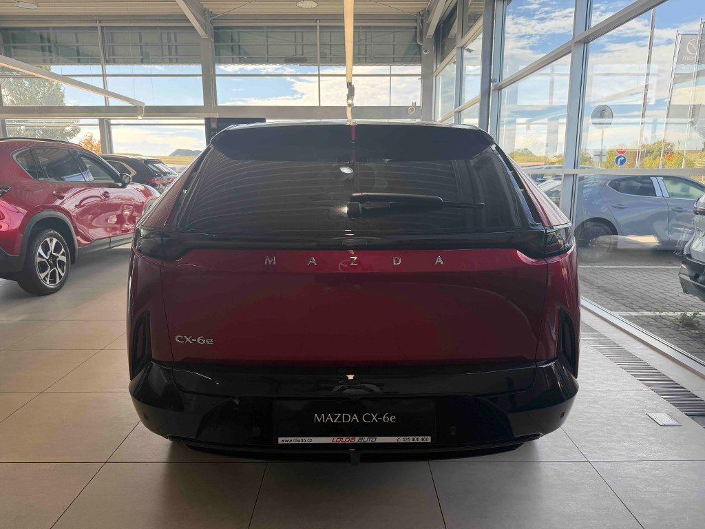Mazda CX-6e