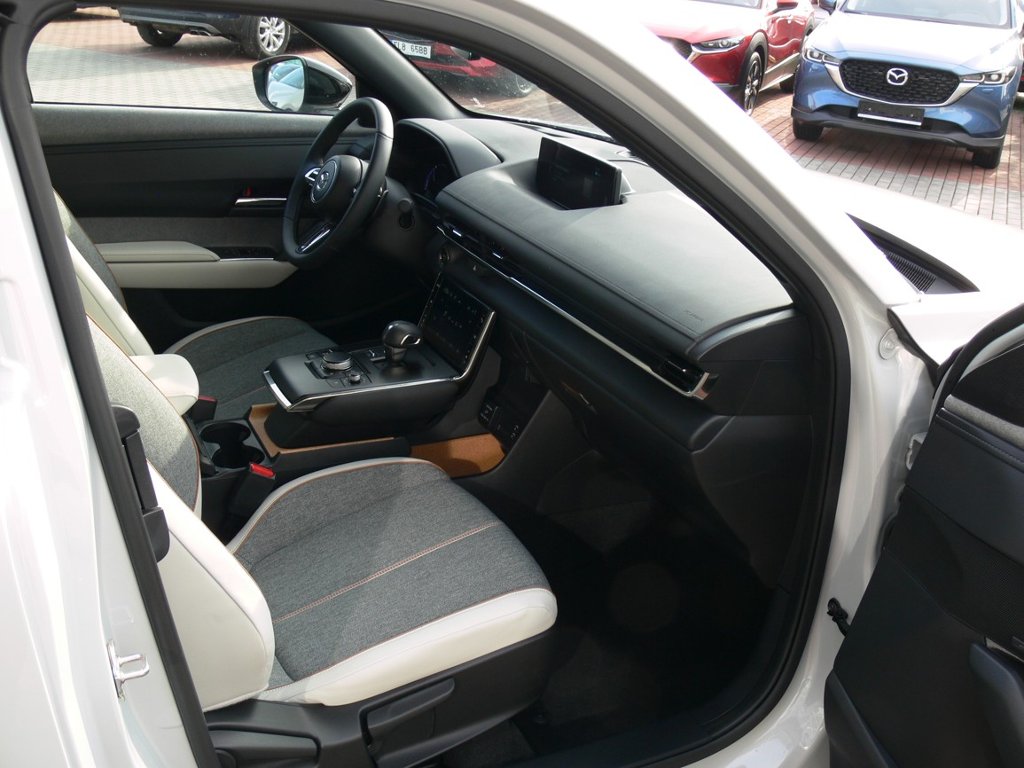 Mazda MX-30 R-EV