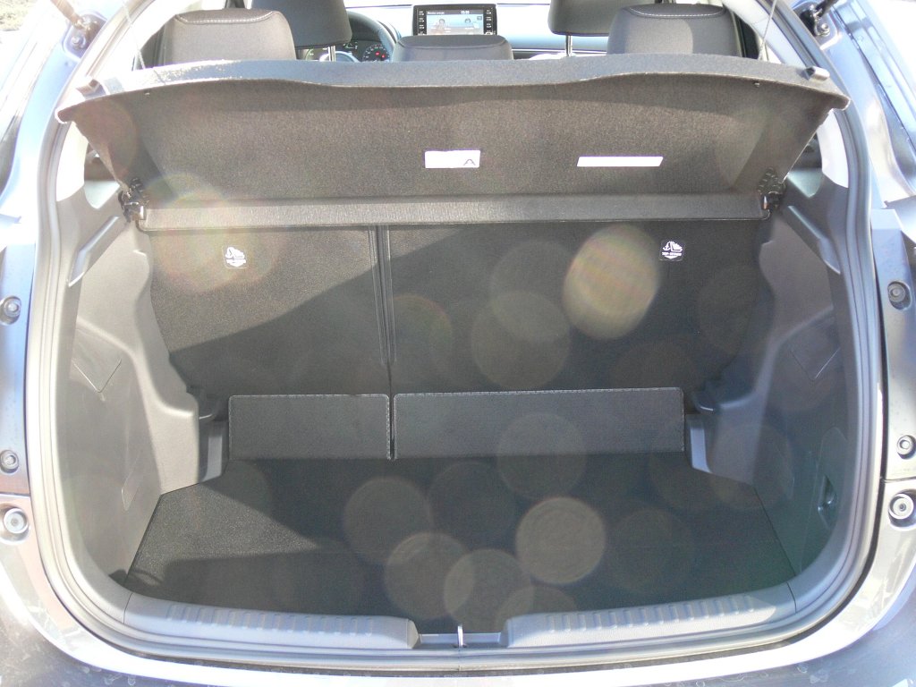 Mazda 2 Hybrid