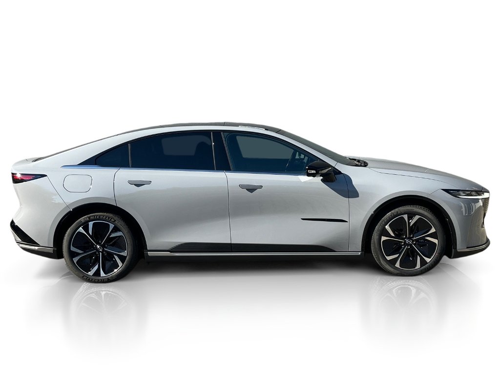 Mazda 6e