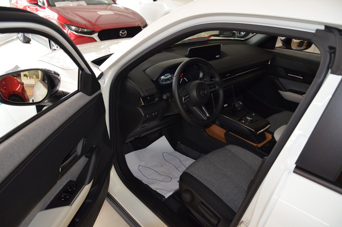 Mazda MX-30