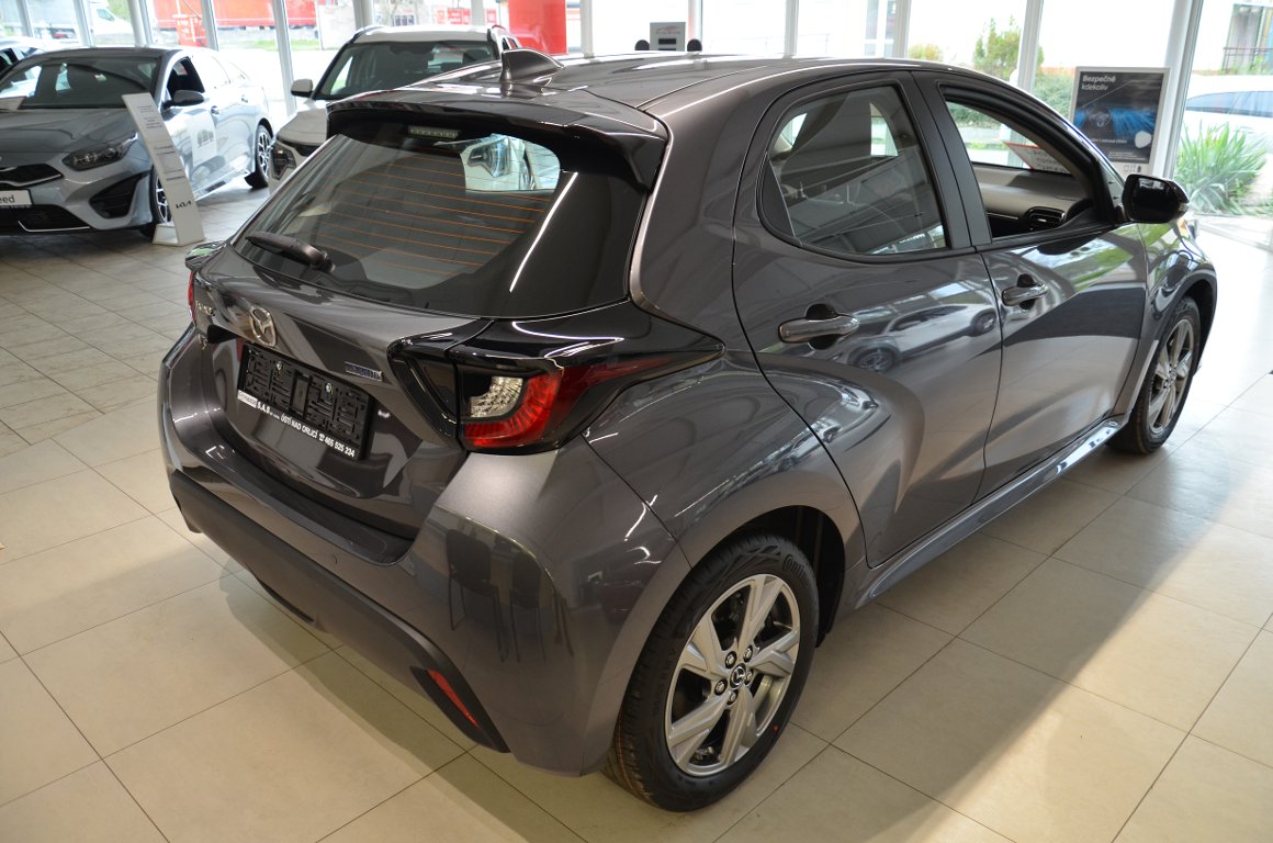 Mazda 2 Hybrid