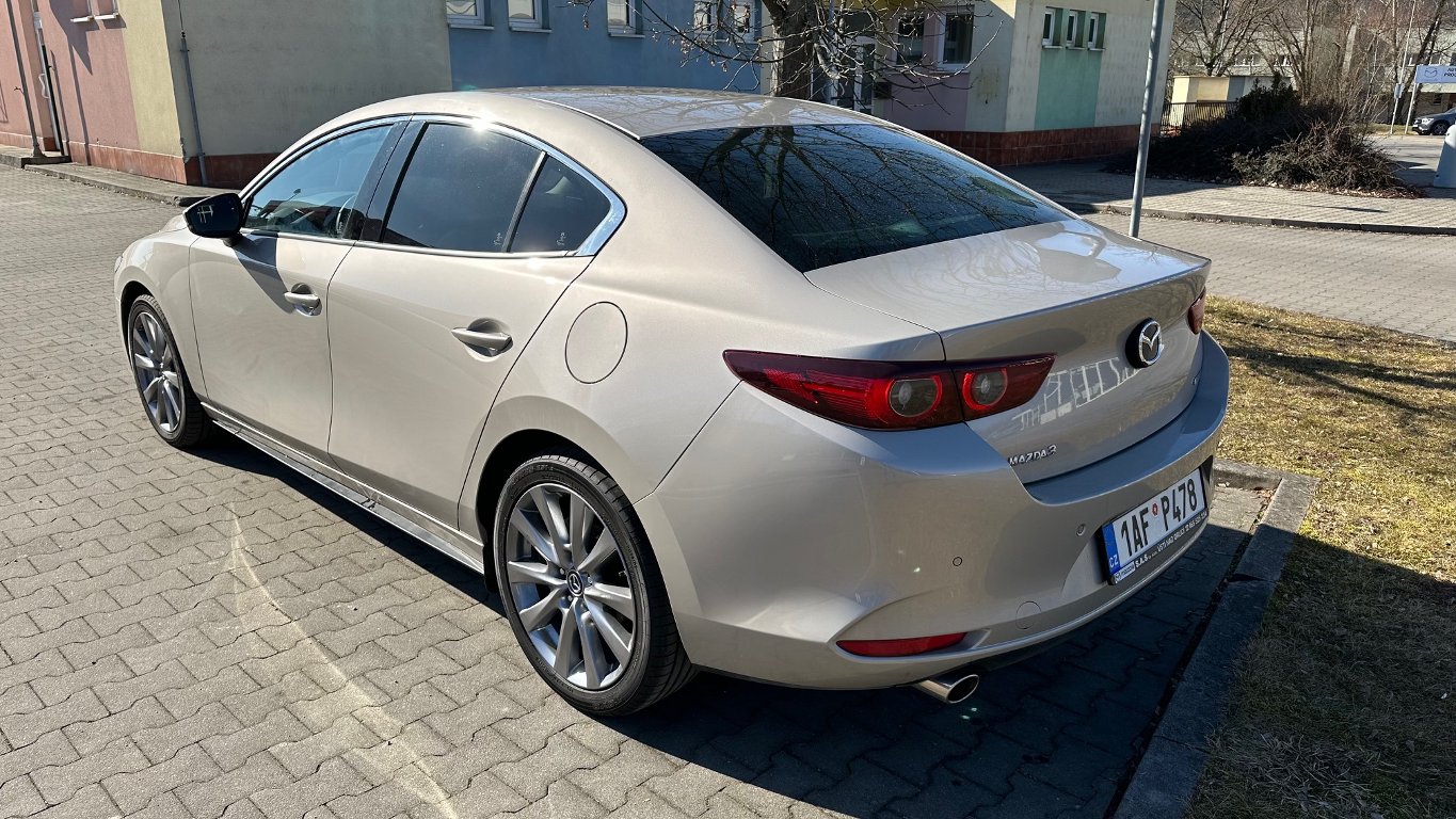 Mazda 3