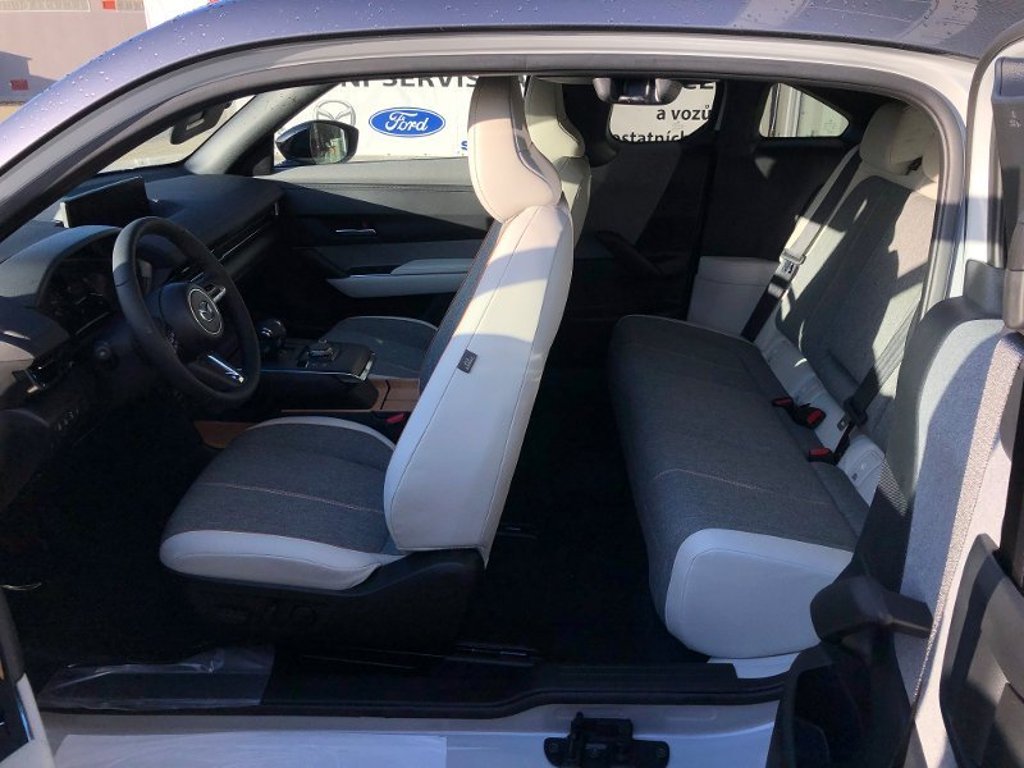 Mazda MX-30