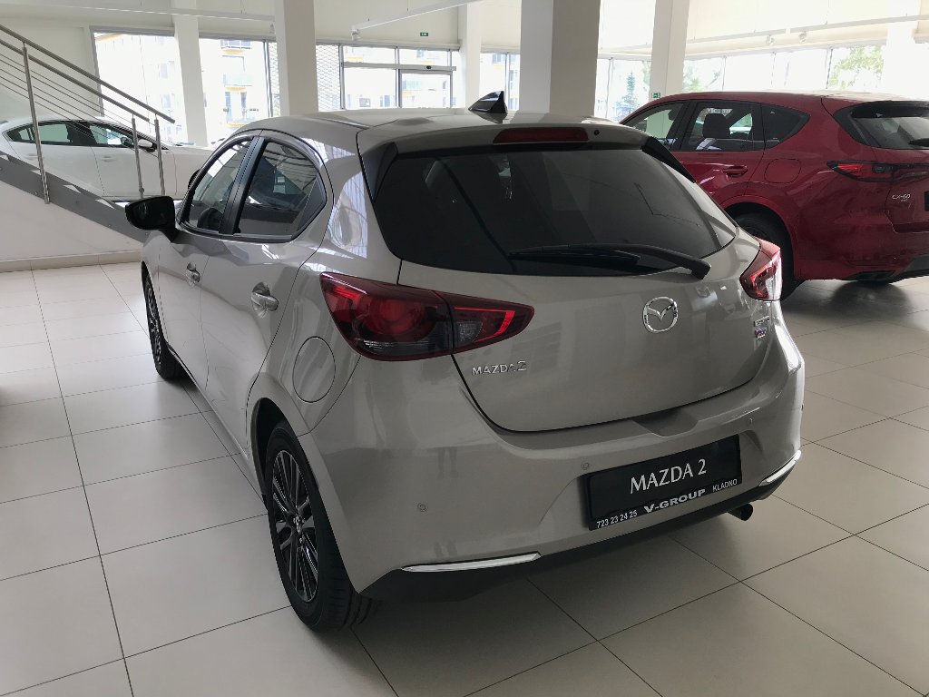 Mazda 2