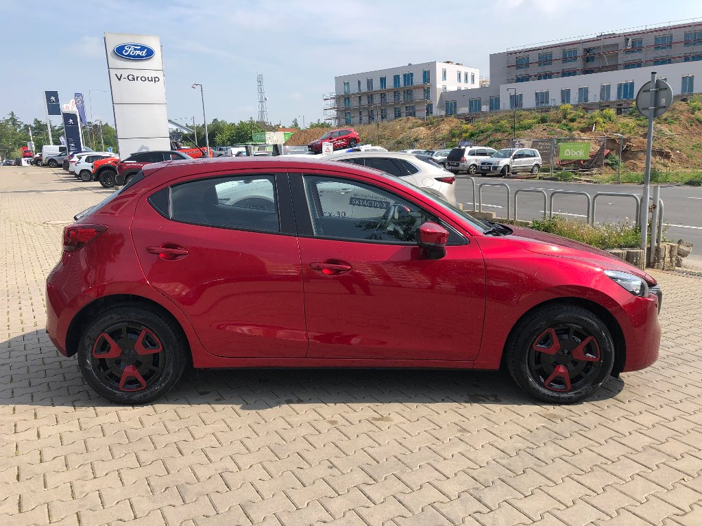Mazda 2