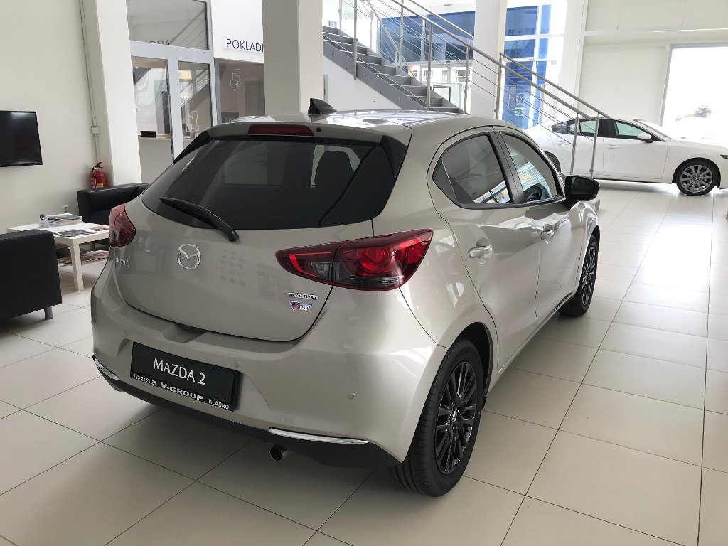 Mazda 2